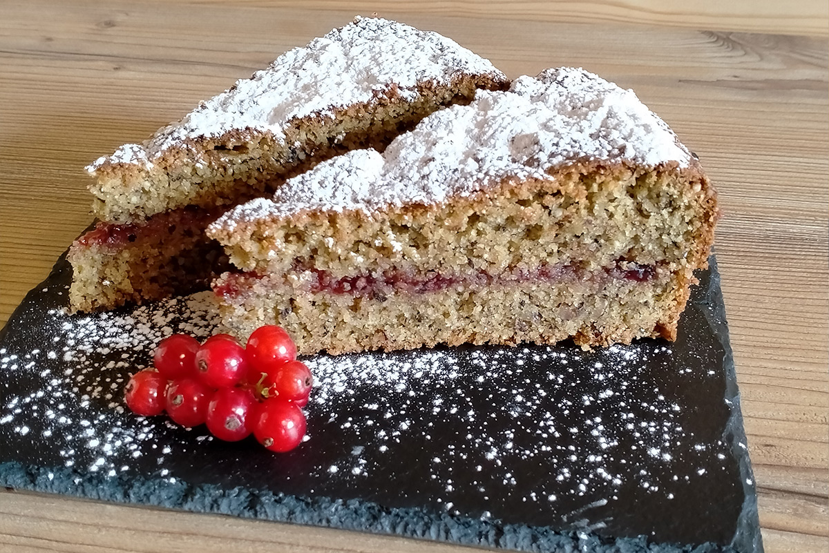 Tre cesti pieni di prelibatezze - Torta di grano saraceno